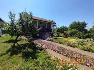 Odlična kuća u Petrovaradinu 85m2