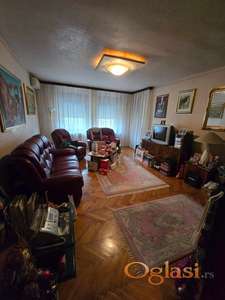 NOVI SAD,GRBAVICA,TOP LOKACIJA,DVOSOBAN STAN SA GARAZOM NA ROLO ZATVARANJE-163000