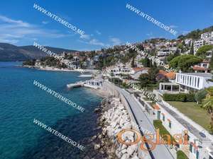 Kuća na prvoj liniji od mora,Savina, Herceg Novi