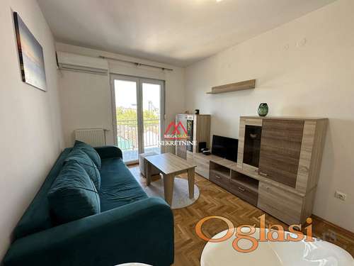 Jednoiposoban stan - 36m2 - Centar