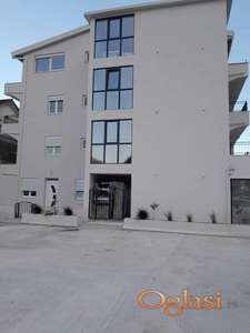 Nov jednosoban stan - Njivice, Herceg Novi