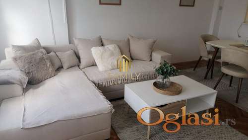 Dvosoban stan na Bulevaru oslobođenja - 54m²