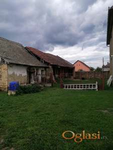 Plac na atraktivnoj lokaciji