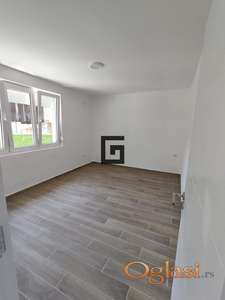 Severni Bulevar, renoviran 2.5 stan ID#2389