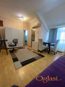 Garsonjera sa odvojenom kuhinjom, 26 m2 + terasa!
