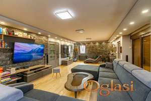 Ekskluzivna  ponuda  stana, Palilula, III  sprat, 216 m2