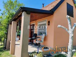 Sremska Mitrovica, Ležimir, Banovac, 2.0, 85m2 Prostran plac sa dve vikendice