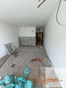 Stan sa dvorištem na obali Dunava – Stari Banovci, useljiv za mesec dana