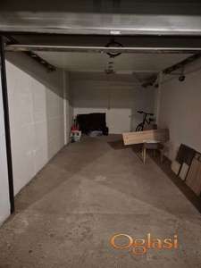 GARAZA NA PODBARI (KRAJ KOSOVSKE ULICE)