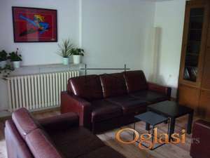 Lep dvosoban stan na odlicnoj lokaciji ID#7048