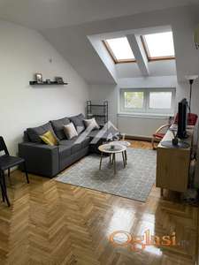 Izdajem lep moderan jednoipsooban stan na Novoj Detelinari !!! ID#6233