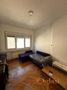 Četvorosoban stan u kući – Naselje Save Kovačević, Zemun ID#2953