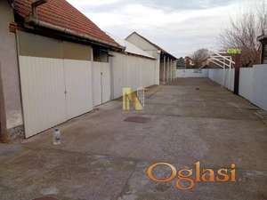 Perionica ili autoservis  60m², Centar, Temerin, glavna ulica
