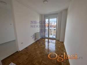 Trosoban 87m2 Nova Detelinara
