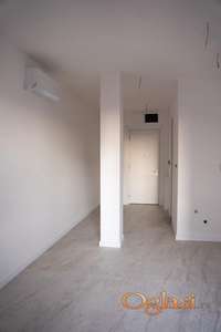 PRAZAN stan u novoj zgradi - Radnička