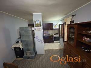 Prizemna kuca u Sremskim Karlovcima