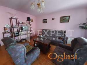 Izdaje se četvorosoban stan u kući, u blizini Durlanske pijace, 90m2