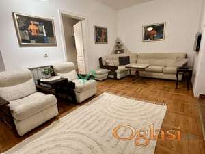 Novi Sad , Centar - Namešten dvosoban stan 