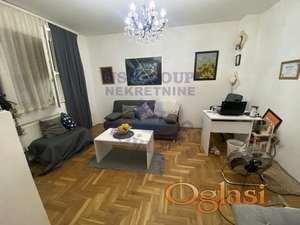 ***ODLIČNA GARSONJERA NA PODBARI 28m2*********