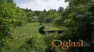 Plac u srcu nacionalnog parka Fruška gora! Stražilovo