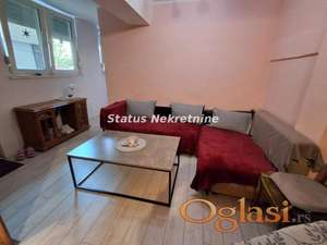 NAMEŠTEN DVOIPOSOBAN STAN 40M2 LIMAN 2 PRIZEMLJE 300EU