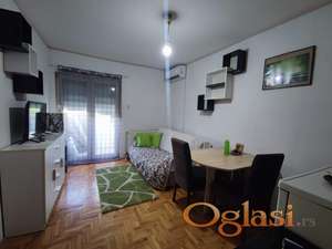 Garsonjera 200€