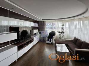 Fantastičan stan na Bulevaru Evrope