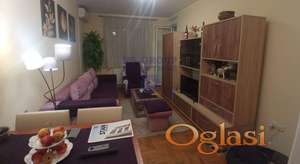 Fantastican dvosoban stan na Novoj Detelinari