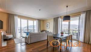 Dvosoban lux-apartman u rezidenciji Baia — Regent Porto Montenegro