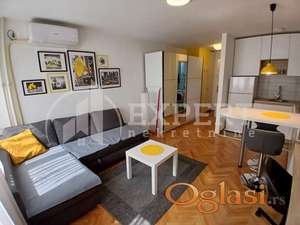 Izdaje se nameštena garsonjera preko puta Delte, 25m2