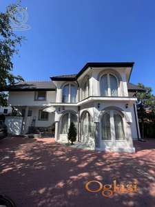 Kuća na Dušanovcu – 170 m² sa dvorištem i parkingom!