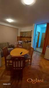 Opremljen stan,vredi pogledati