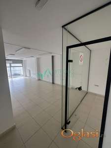 Poslovni prostor 105 m² – Bulevar Evrope, Telep 