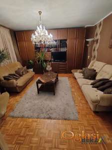 PROSTRAN DVOSOBAN STAN U BATE BRKIĆA