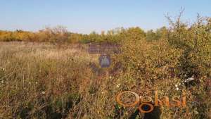 Plac na odličnoj lokaciji