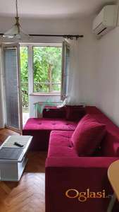 Novi Sad, Centar- garsonjera 21m² 