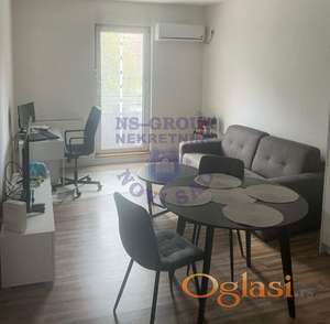 Izdaje se dvoiposoban stan površine 52m2