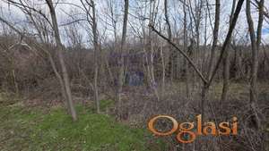 Kuća sa velikim placom 1448m2-Maradik