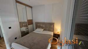  PRELEP DELIMIČNO NAMEŠTEN JEDNOIPOSOBAN STAN - SAJAM