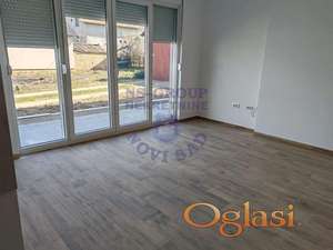 Odličan i dobro opremljen stan na Adicama