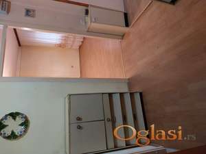 Prodajem stan na Novom Naselju 64m2