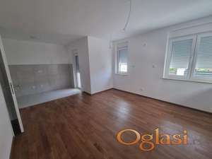 Nov, useljiv, sa pdv-om