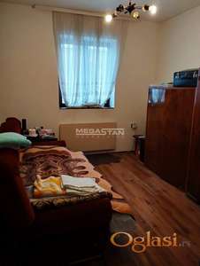 Kuća u blizini crkve