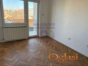 Dvosoban stan na odlicnoj lokaciji