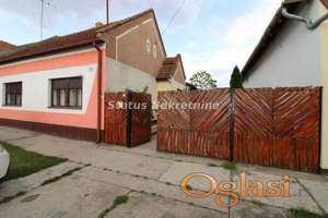 Kuća 229 m² sa placem 5,47 a, Temerin