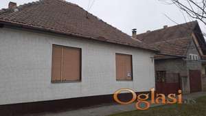 Prodajem kucu u Jarkovcu