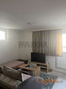 Izdaje se jednosoban stan na Panteleju!!!