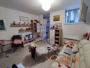 Jednoiposoban stan na Novom Naselju!