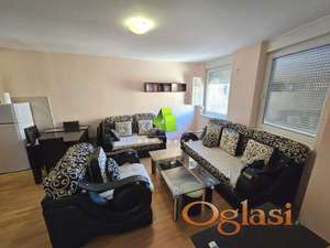 Jednoiposoban stan na Bulevaru Nemanjića ID#7561