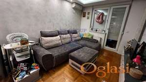 Izdaje se dvosoban stan na Avijatičarskom naselju, površine 46 m².